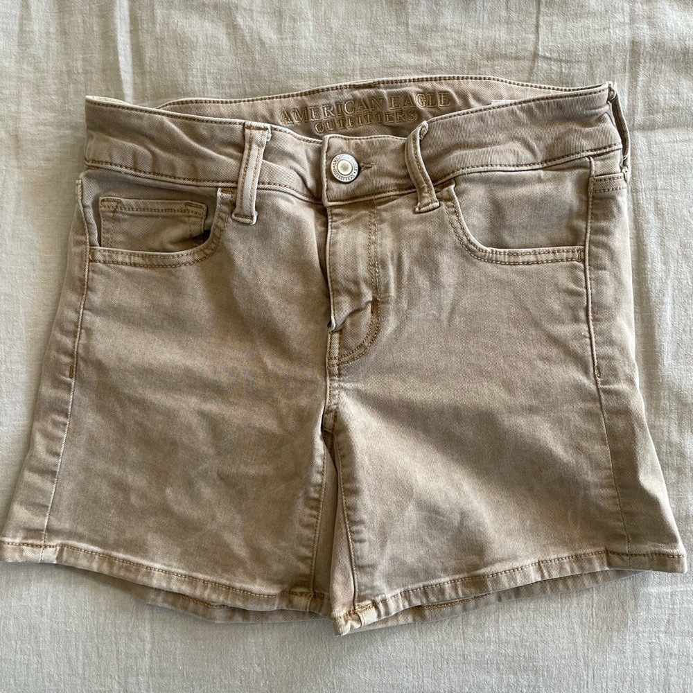 American Eagle Outfitters Women's Tan Shorts